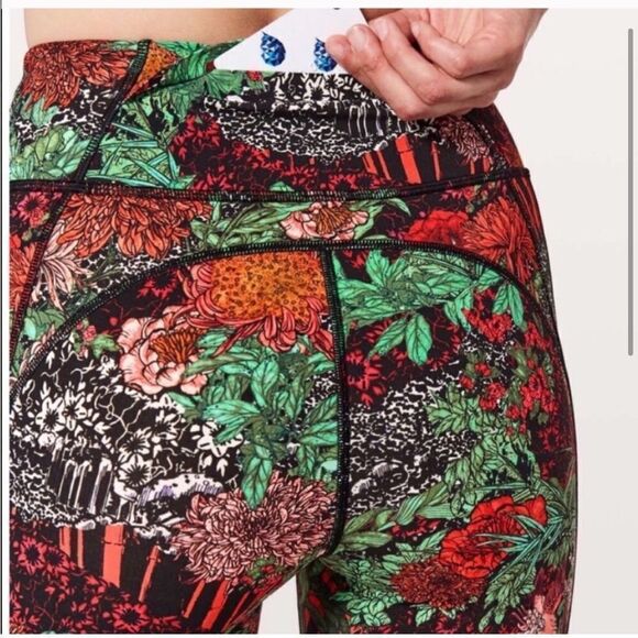 Lululemon  Time To Sweat Cropped Pant Zen Garden Multi Floral Print 4 - Picture 2 of 4